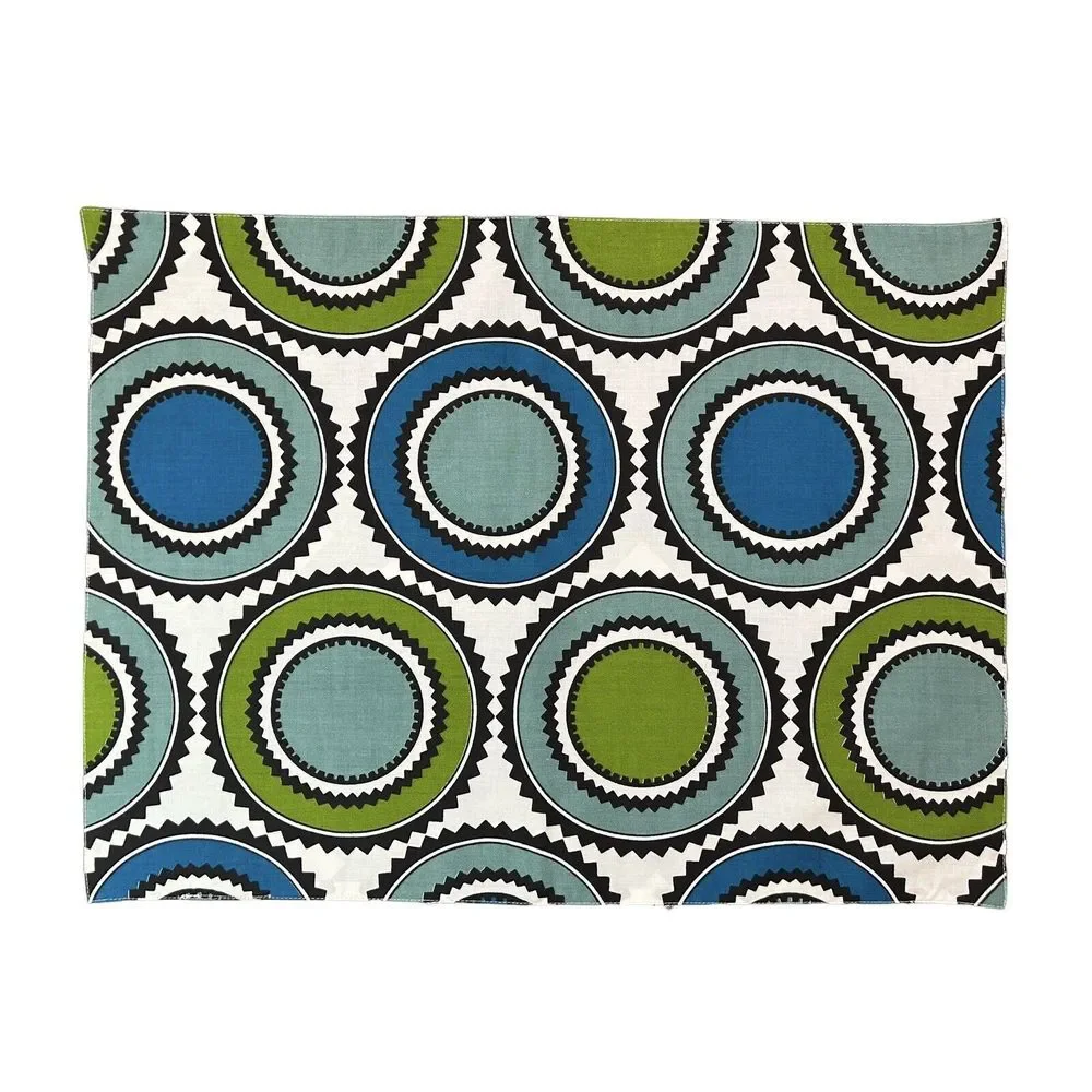 NEW‎ Crate & Barrel Sukicheema Palace Reversible Placemats (2)